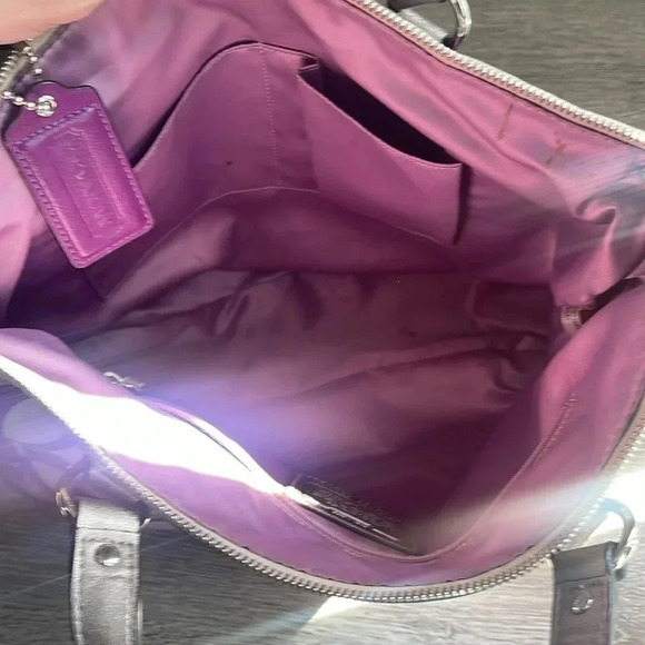 Coach F23939 Daisy Kaleidoscope Print Emma Tote Violet/Purple Multi Y2K - Picture 8 of 9